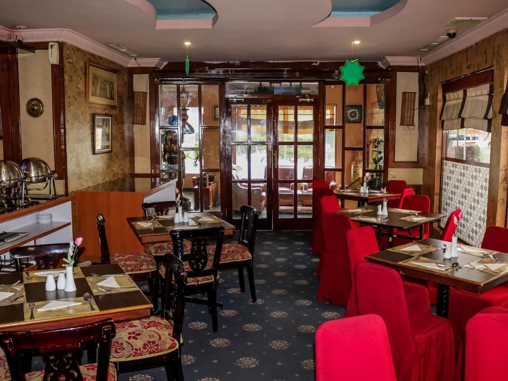 Antares Hotel Medan Kültér fotó
