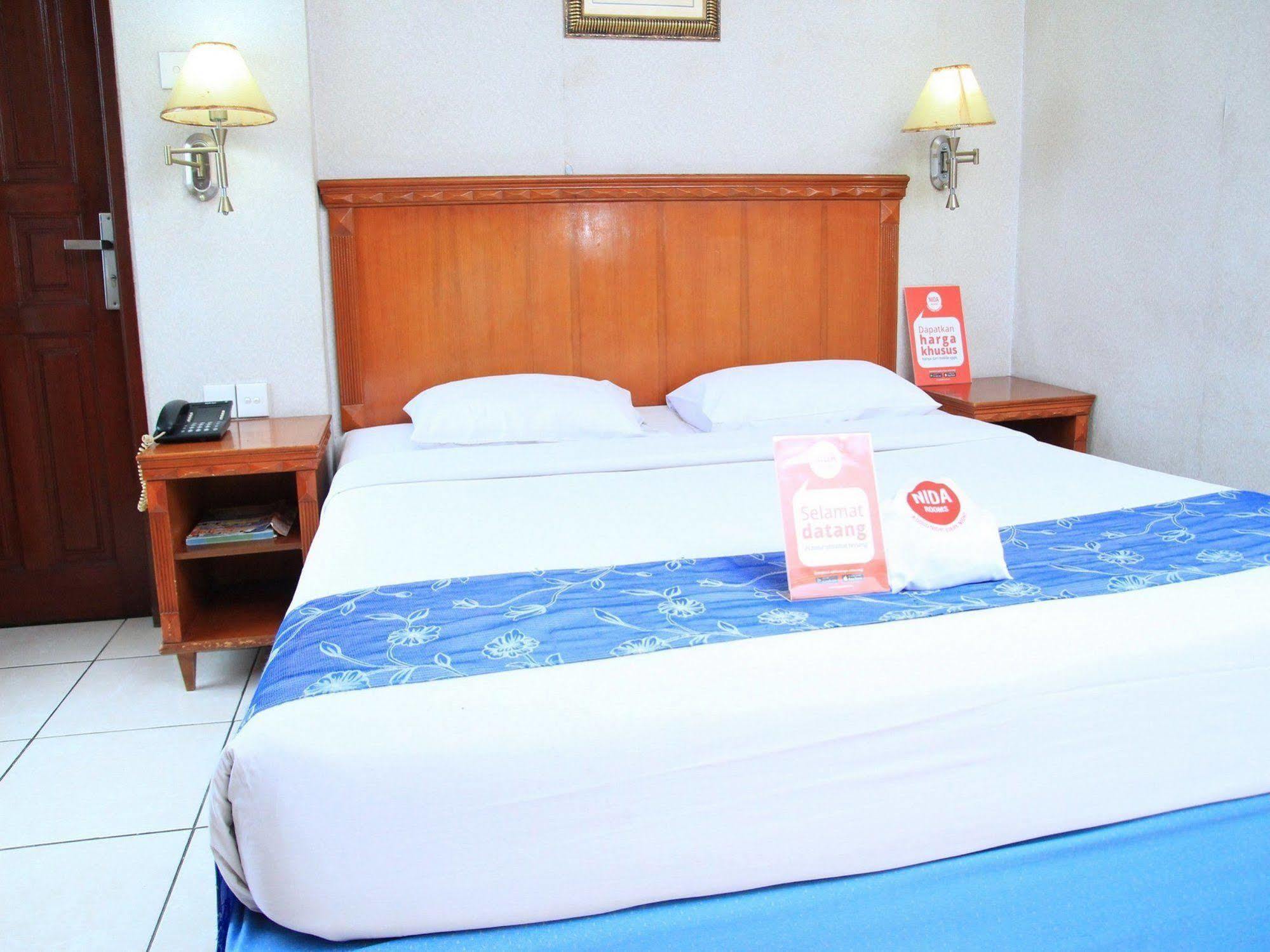Antares Hotel Medan Kültér fotó