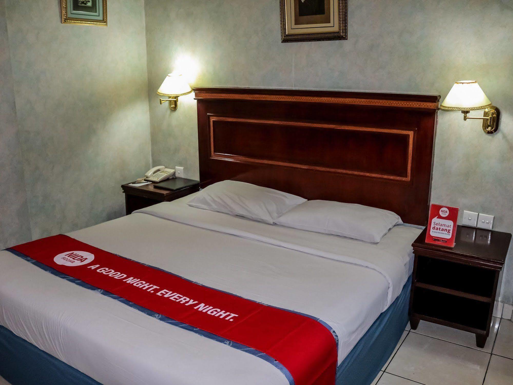 Antares Hotel Medan Kültér fotó